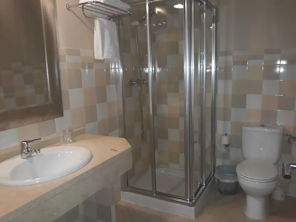 San Bartolomé de la Torre Hostal Restaurante Labadia إسبانيا